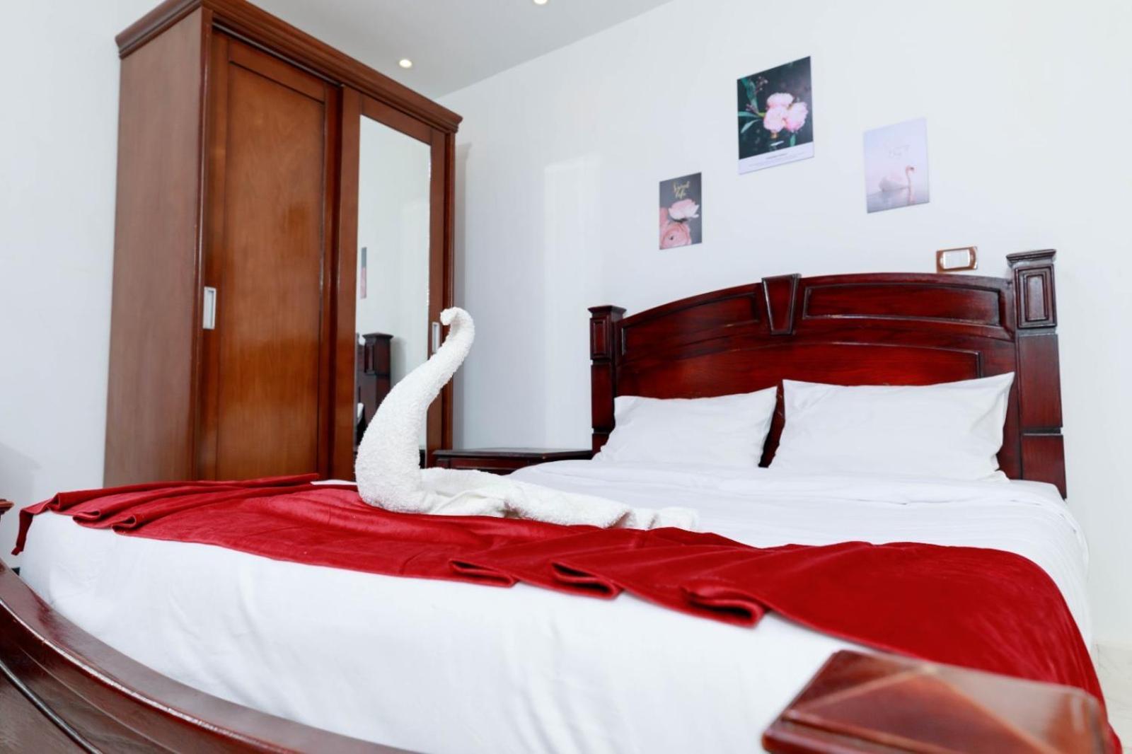 Middle East Pyramids Hotel Kafrat al Jabal Exterior photo