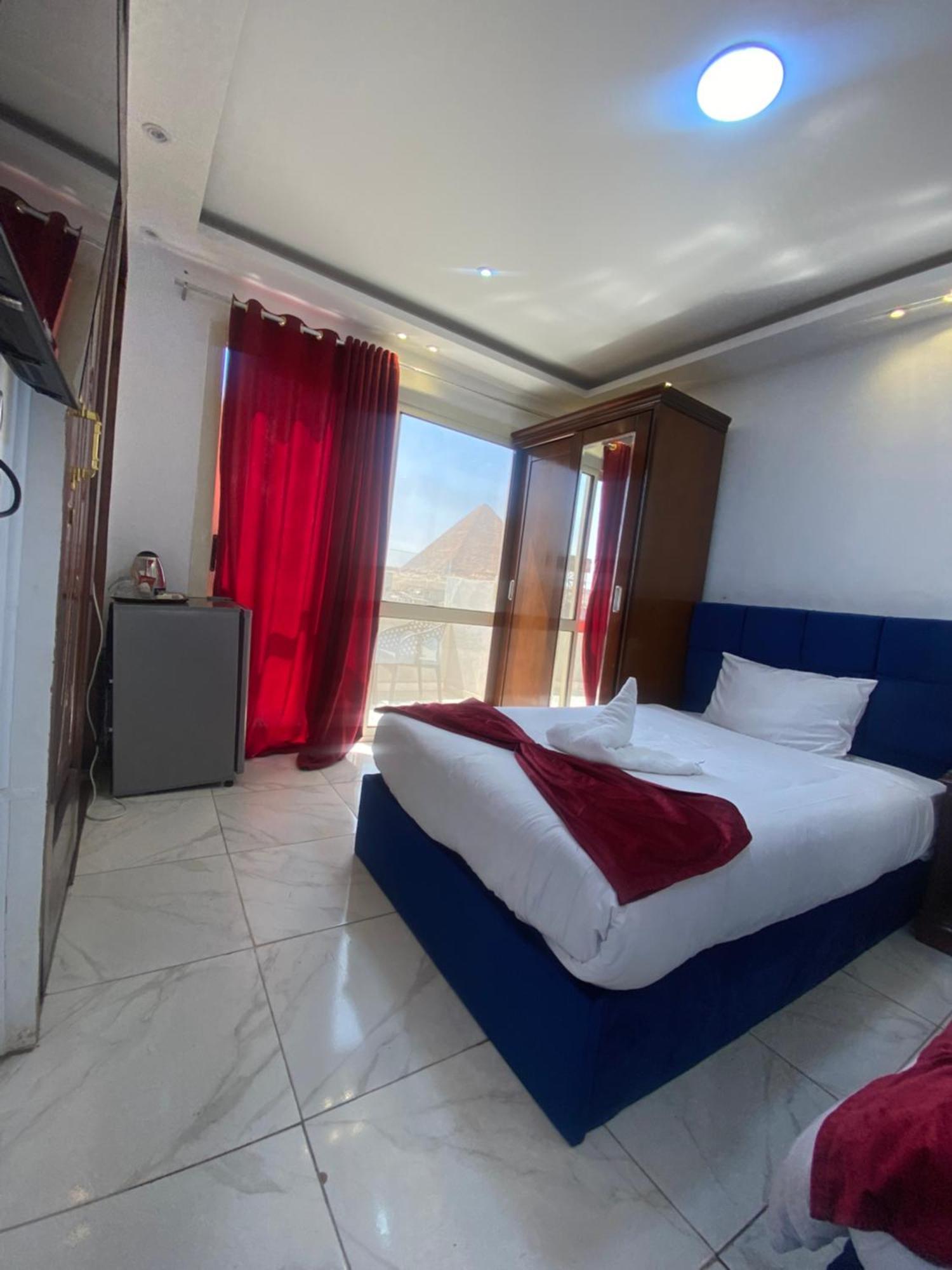Middle East Pyramids Hotel Kafrat al Jabal Exterior photo