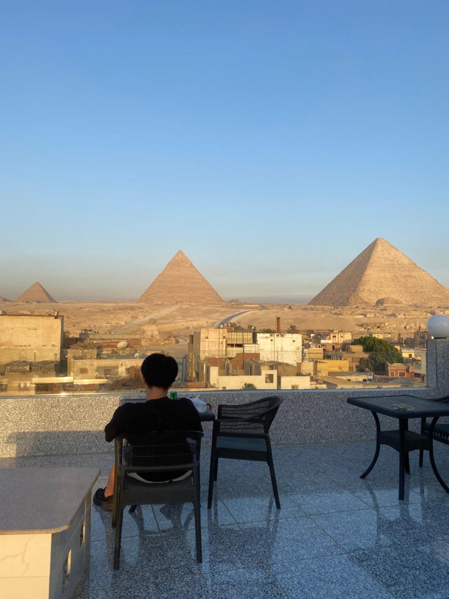Middle East Pyramids Hotel Kafrat al Jabal Exterior photo