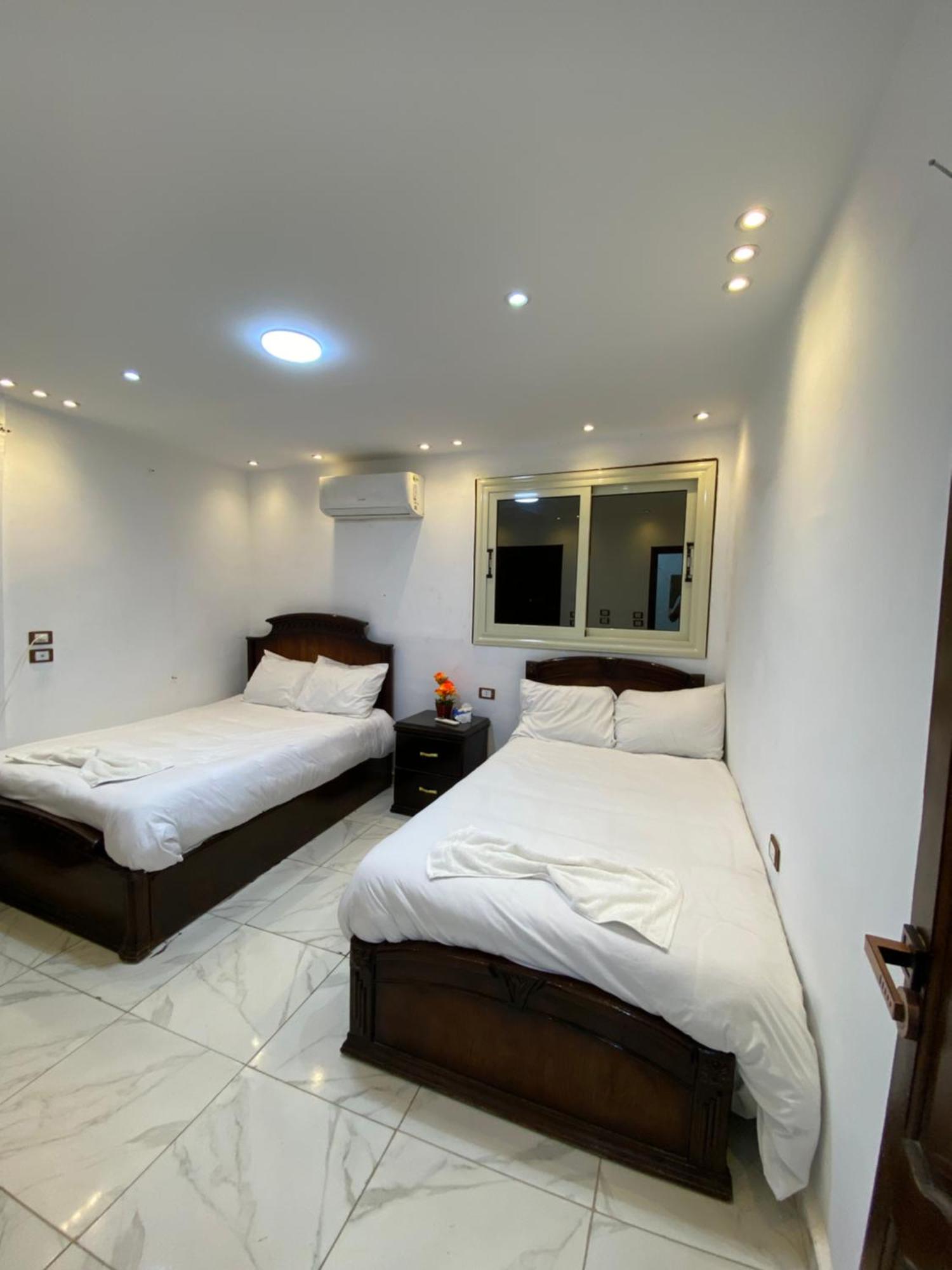 Middle East Pyramids Hotel Kafrat al Jabal Exterior photo